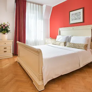 https://hotel-suite-home-prague.praguehotelsweb.com