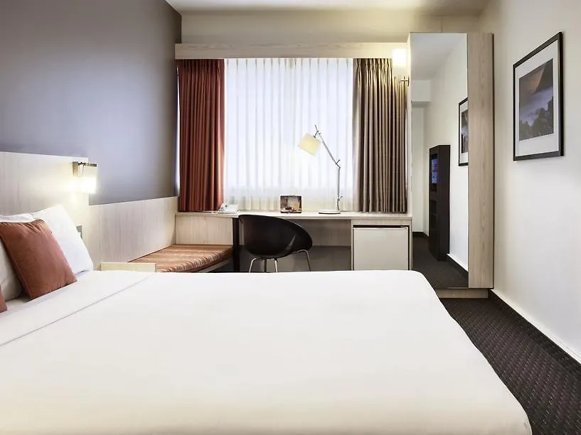 Ibis Wellington Hotel 3*,